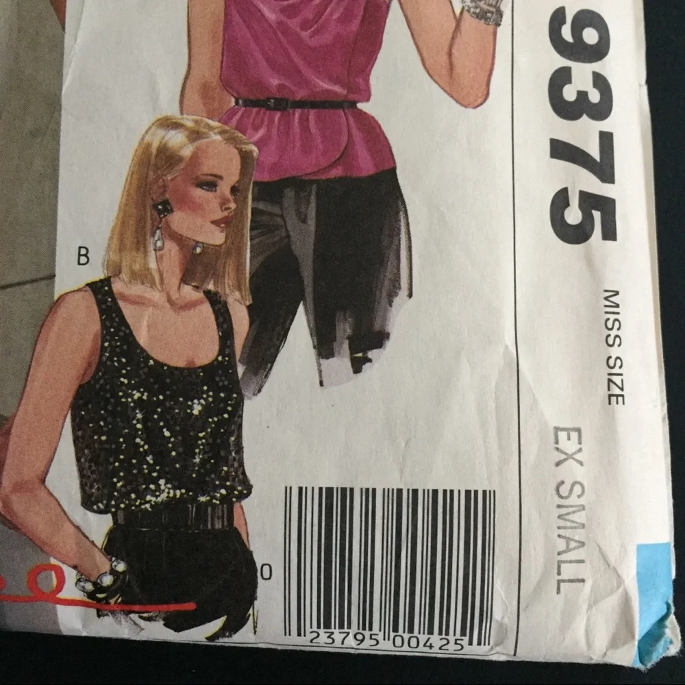 Vintage Brooke Shields Tops & Camisoles Sewing Pattern McCall’s 9375 XS